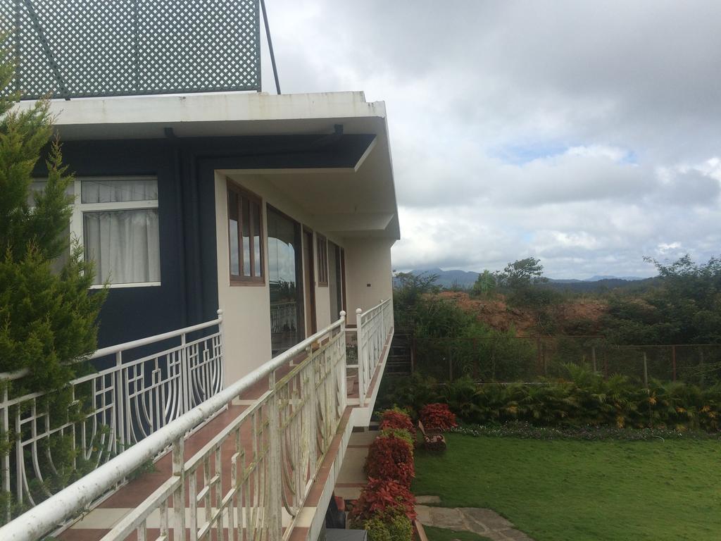 Leisure Vacations Heavenly Hills Villa Madikeri Exterior photo